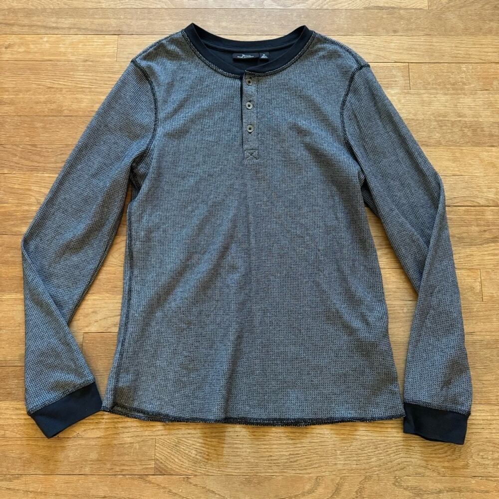 Mark Anthony black gray long sleeve Henley thermal shirt top size medium M
b15